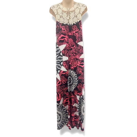 Abstract Print Pink Black Crocheted Neckline Maxi Dress‎ Size 3X 22 24 Plus Size - Picture 3 of 7